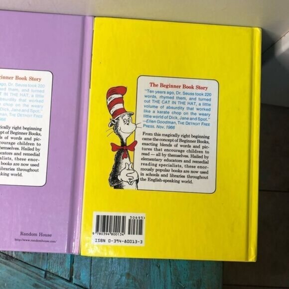 VINTAGE Lot of Dr. Suess Books - Picture 9 of 16